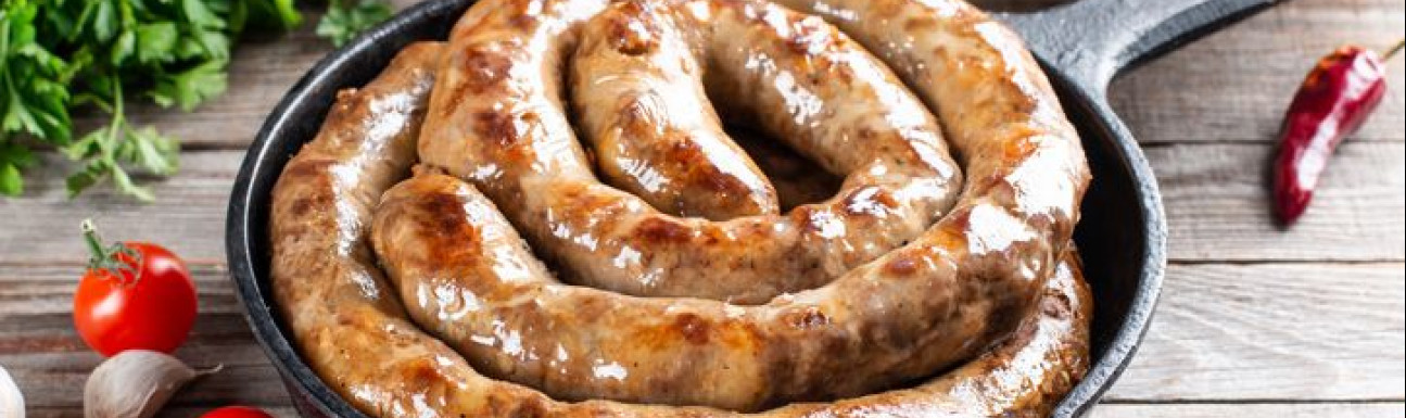 Рецепт домашней колбасы – сочное блюдо из натурального мяса